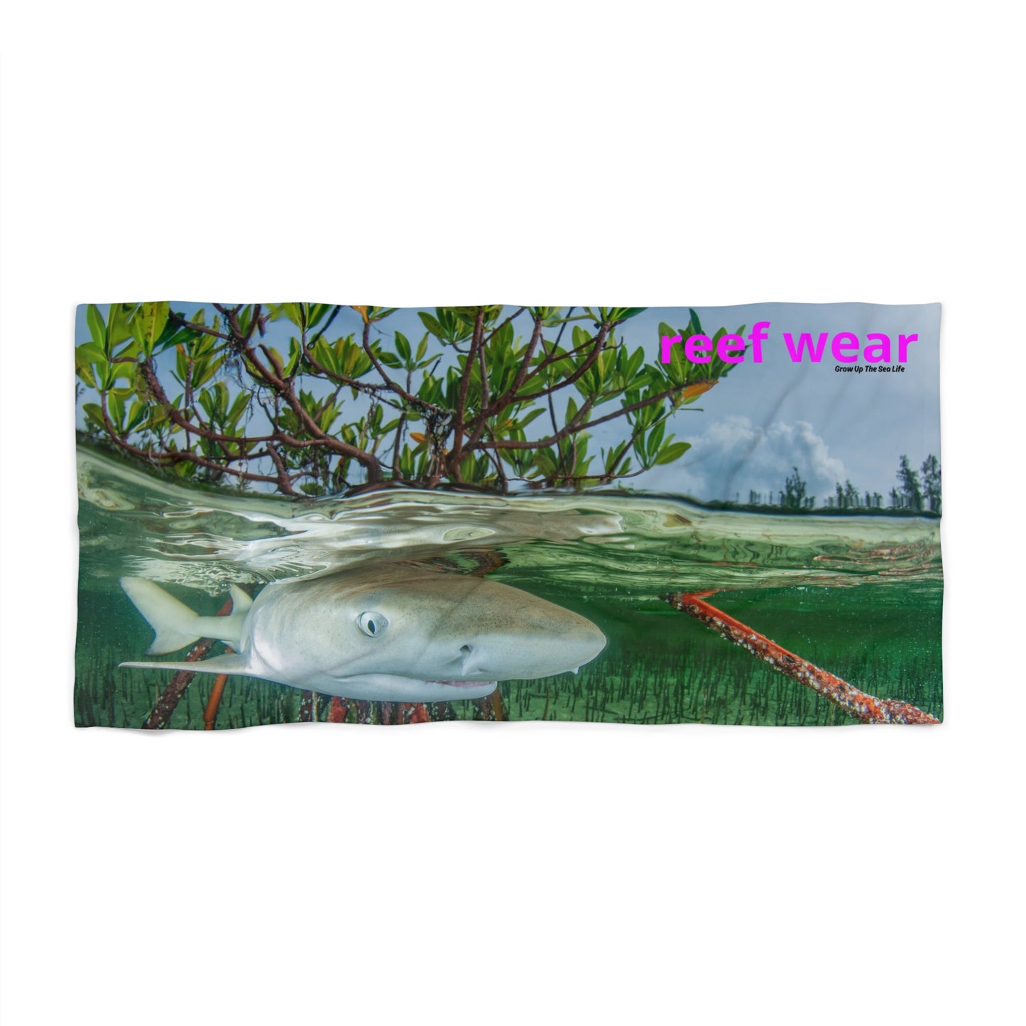 Manglar & Shark Beach Towel